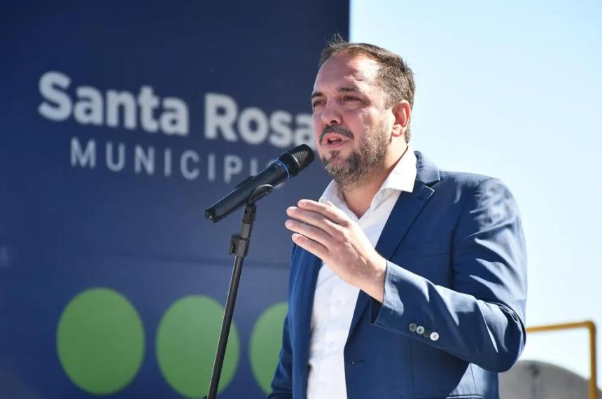El intendente santarroseño Luciano di N�poli