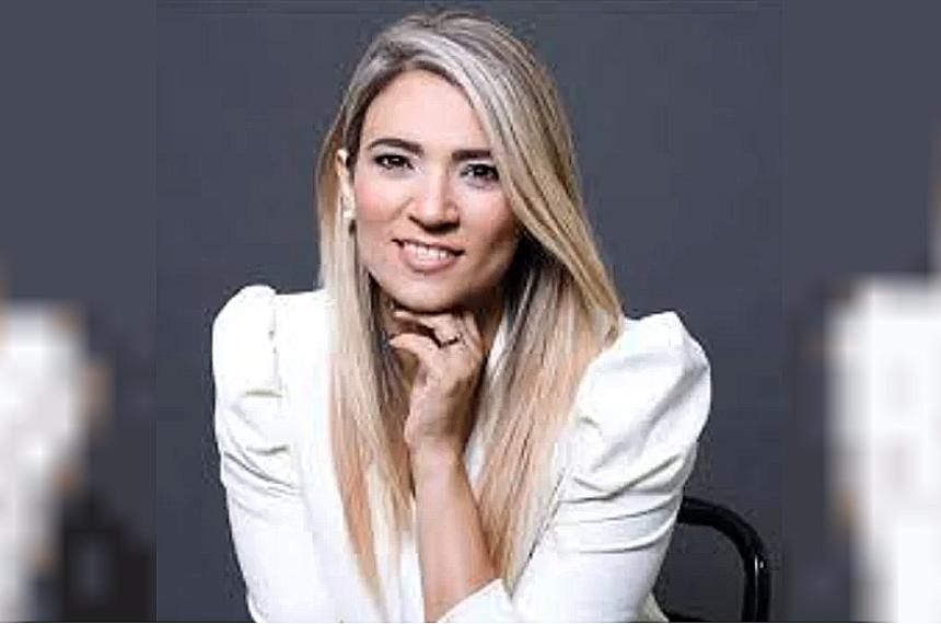 Nadia M�rquez de la libertad Avanza presidio el plenario de comisiones de Asuntos Constitucionales y Legislación General