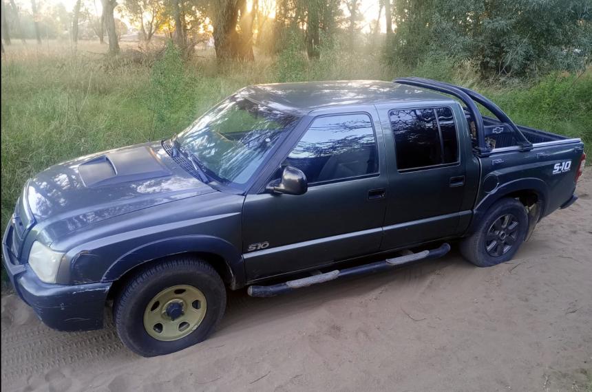 La camioneta secuestrada por la Policía