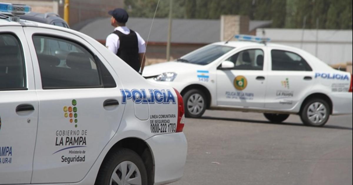 La policía montó un operativo cerrojo en General Pico
