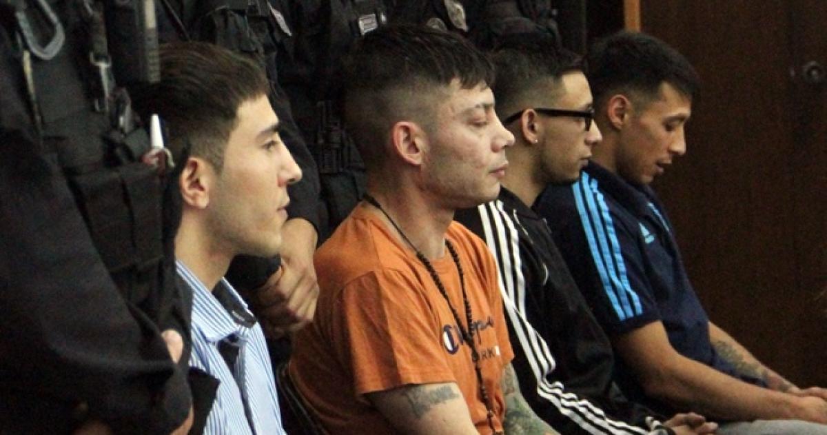 Los condenados son Carlos Gastón Alcalde Dino Hugo Pérez Albornoz y Jian Franco Schneider