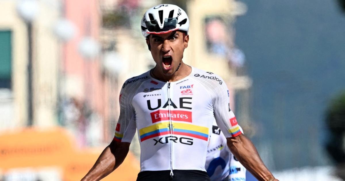Eufórico en meta el ecuatoriano al vencer en la undécima etapa del Giro