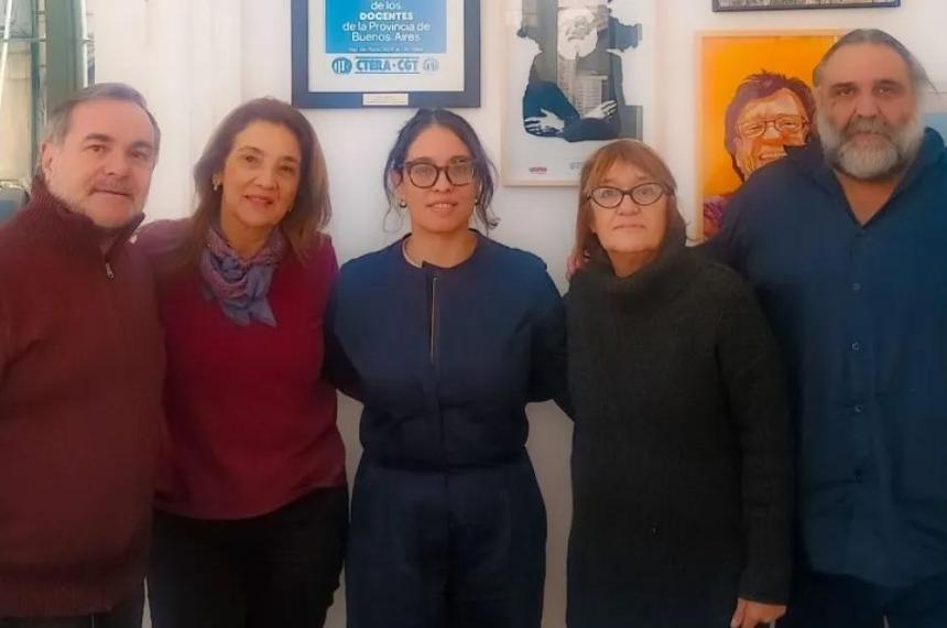 El caso de la docente Ana Cecilia Contreras movilizó a la comunidad educativa