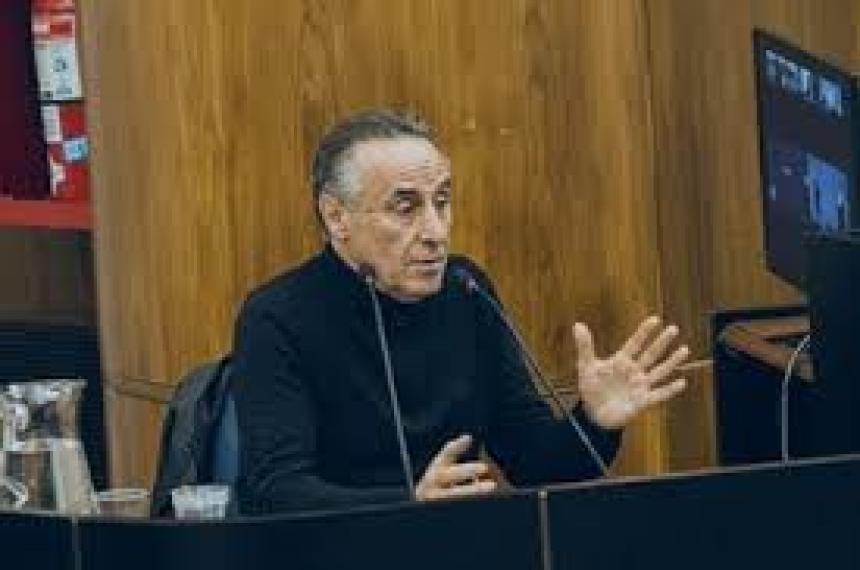 El portero Silva dijo que firmó sin leer
