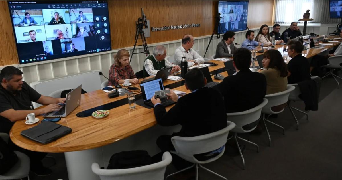 El encuentro del Consejo Superior renovado