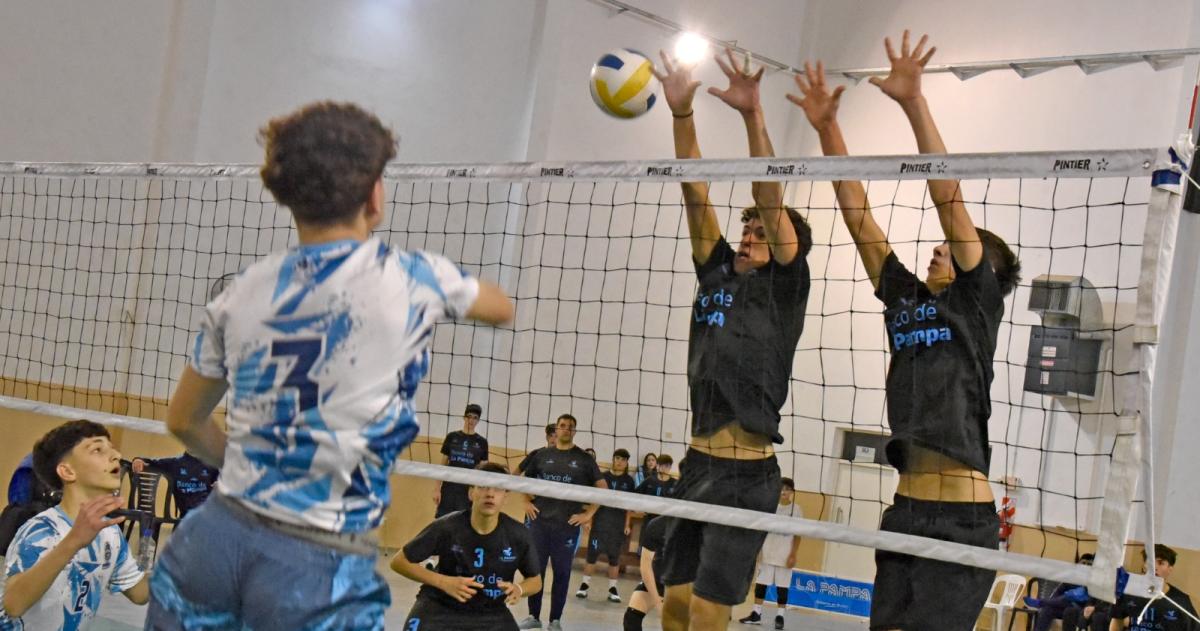El vóley masculino pelear� por el título ante Río Negro en Santa Rosa