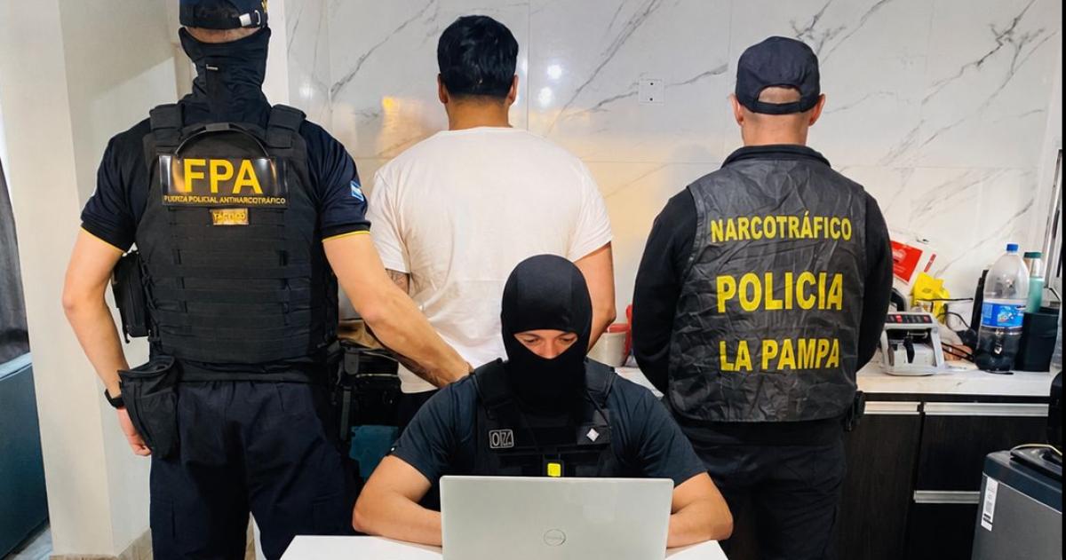 Un operativo iniciado en Luiggi derivó en la detención de cuatro personas en Córdoba