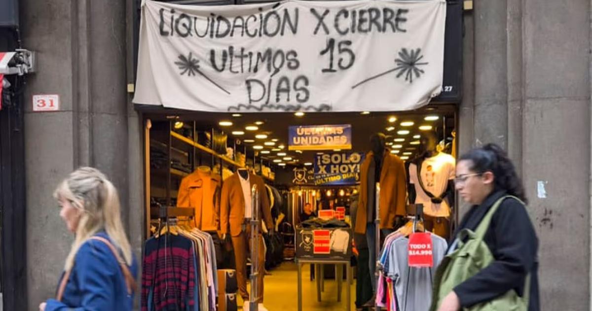 El deterioro de la popularidad presidencial se vincula a la falta de soluciones económicas tangibles para una sociedad cuyos ingresos siguen deprimidos