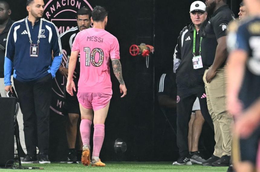 Messi terminó con una molestia en el �ltimo encuentro de Inter Miami