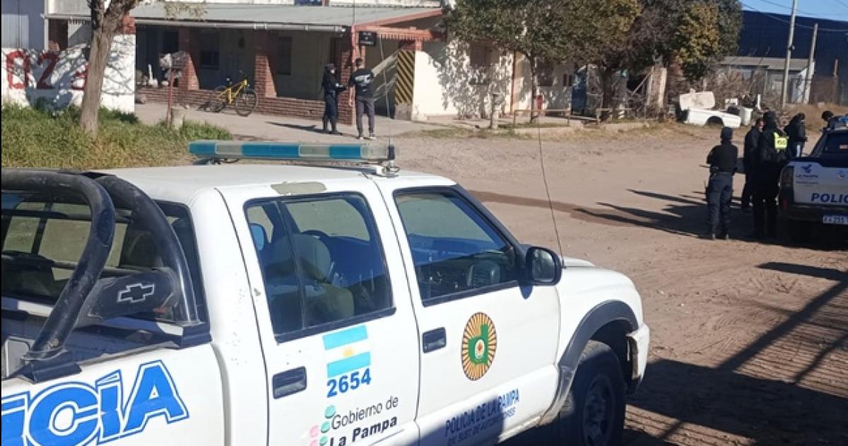 El violento hecho se produjo sobre la calle San Pablo al 400