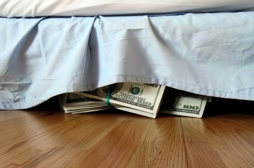 Ahorros dinero plata guardada recursos savings