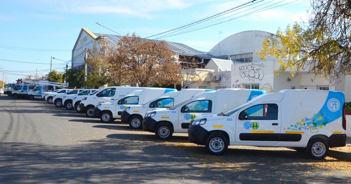La flota de vehículos se presentó en La Usina