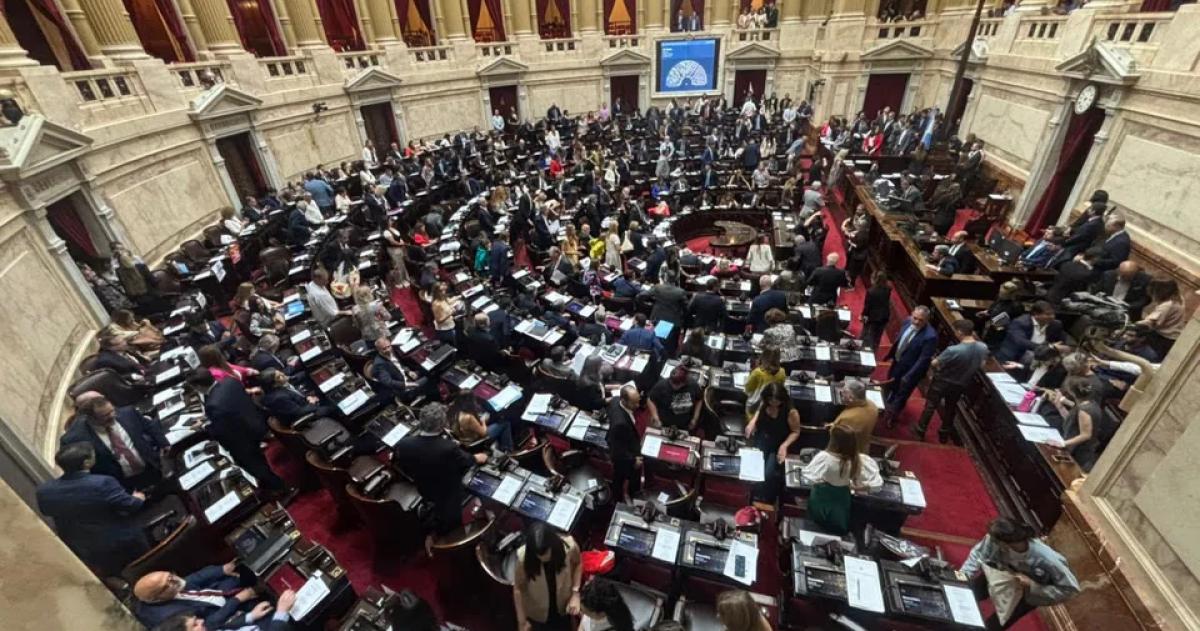 El Gobierno envió al Congreso el Super RIGI y la ley de lobby