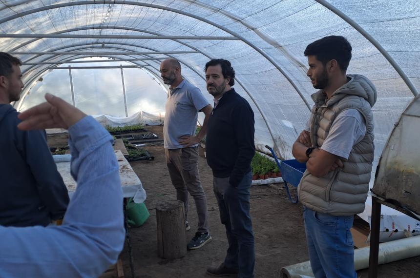 El rector Francisco Marull visitó el histórico colegio agropecuario de Realicó creado por la Sociedad Rural