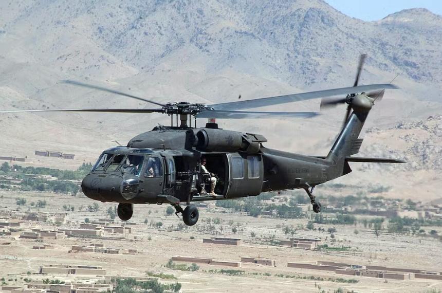 El Ejército argentino negocia con Estados Unidos la incorporación de helicópteros UH-60 Black Hawk usados para modernizar su flota