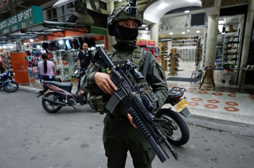 Sangrienta interna guerrillera en Colombia- al menos 48 muertos en una zona clave del narcotr�fico