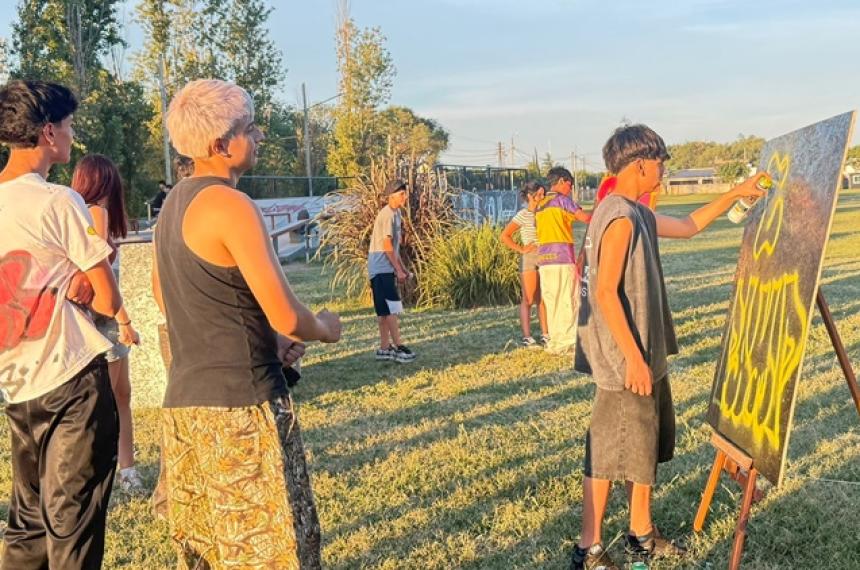 La propuesta que busca reunir a jóvenes de la ciudad en un espacio de participación e intercambio