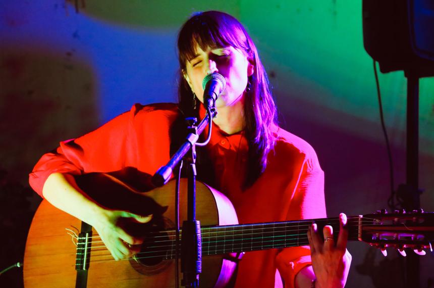 Lara Pía presenta su primer disco