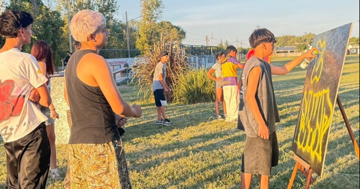 La propuesta que busca reunir a jóvenes de la ciudad en un espacio de participación e intercambio