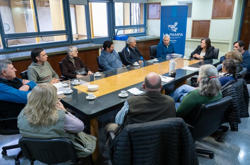Nueve productores de la provincia recibieron aportes por 10 millones de pesos cada uno