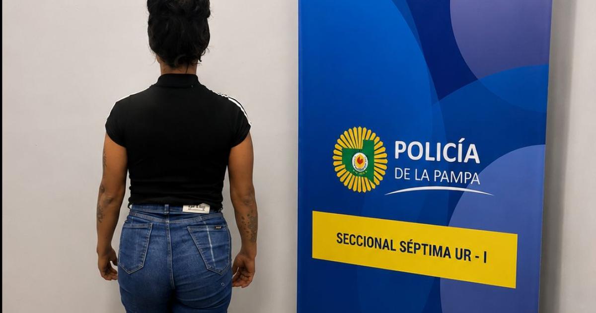 La encontraron oculta entre las malezas de un baldío lindante a la casa de su pareja