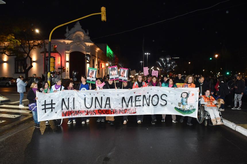 A pesar del clima la concentración en el centro es masiva