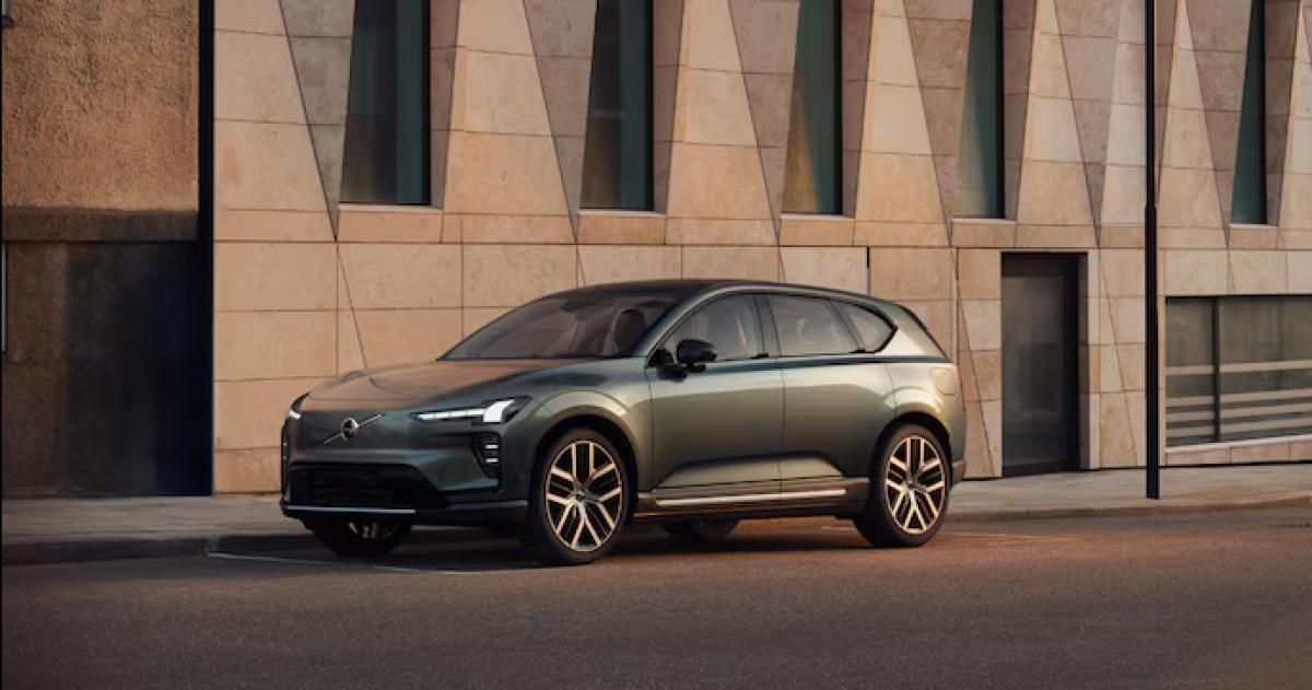 El Volvo EX60 alcanza hasta 810 kilómetros de autonomía en su versión de tracción total