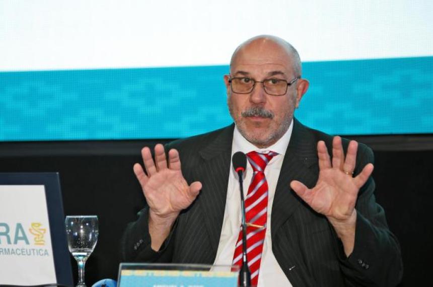 Miguel Osio presidente del Colegio Farmacéutico