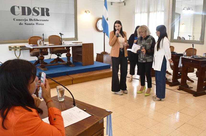 �Los requisitos de la audiencia facilitan o ponen barreras a la participación ciudadana