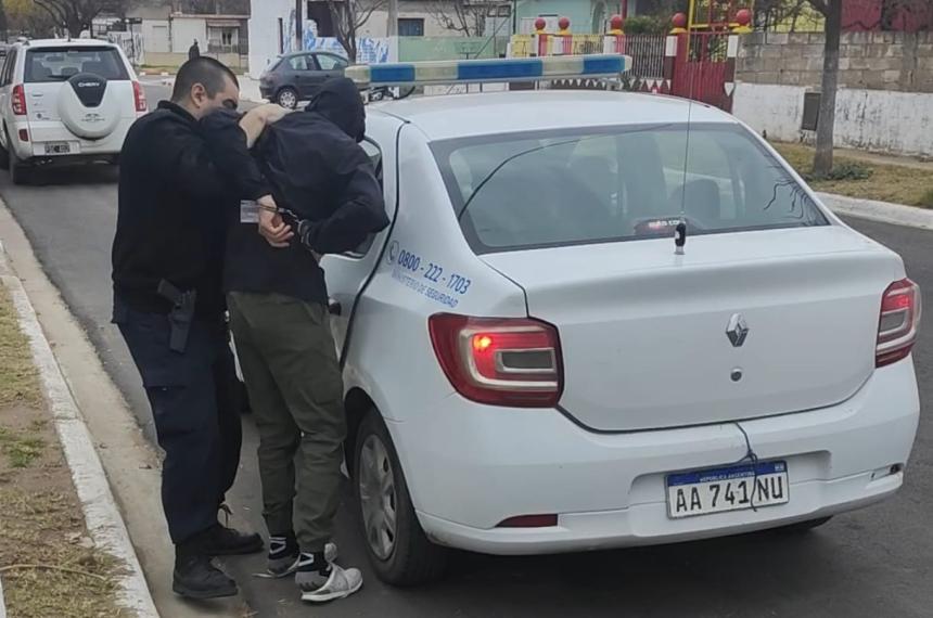 La Policía recuperó una bicicleta rodado 29 robada en un complejo de la calle Valerga