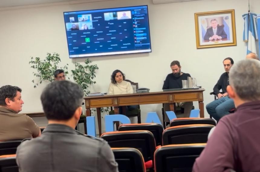 El encuentro fue a la vez presencial y virtual