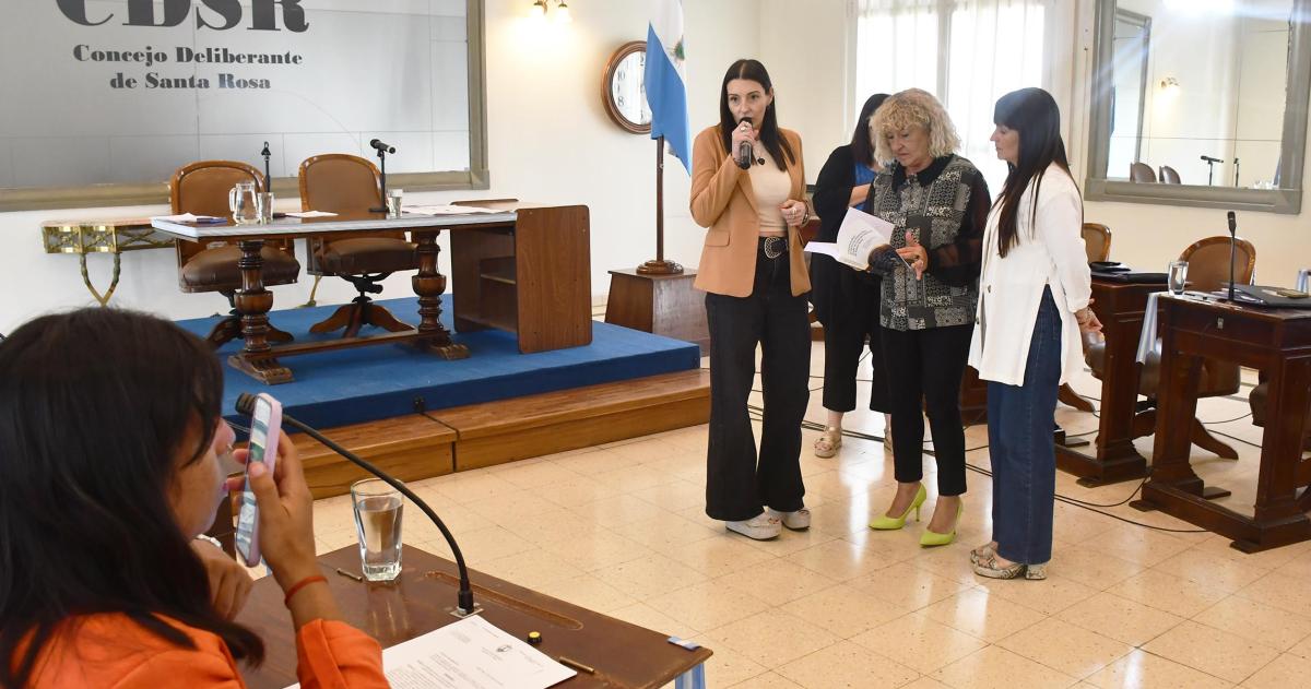 �Los requisitos de la audiencia facilitan o ponen barreras a la participación ciudadana