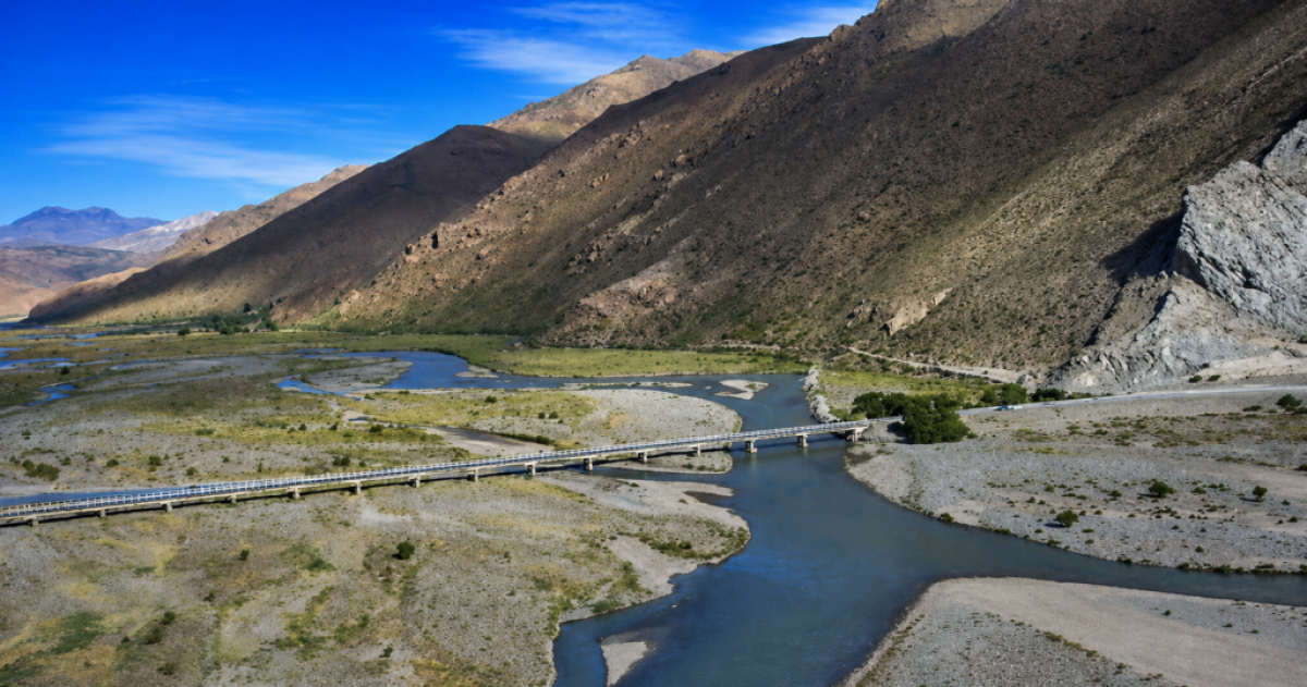 El Trasvase del río Grande al Atuel tiene la oposición de La Pampa porque le quita caudal al río Colorado que abastece de agua potable a la provincia