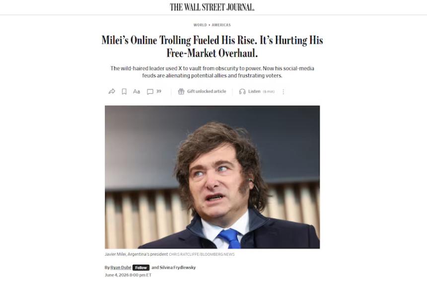 Javier Milei presidente de Argentina aparece en un facsímil de la nota del Wall Street Journal que discute cómo su actividad en línea afecta su agenda de libre mercado