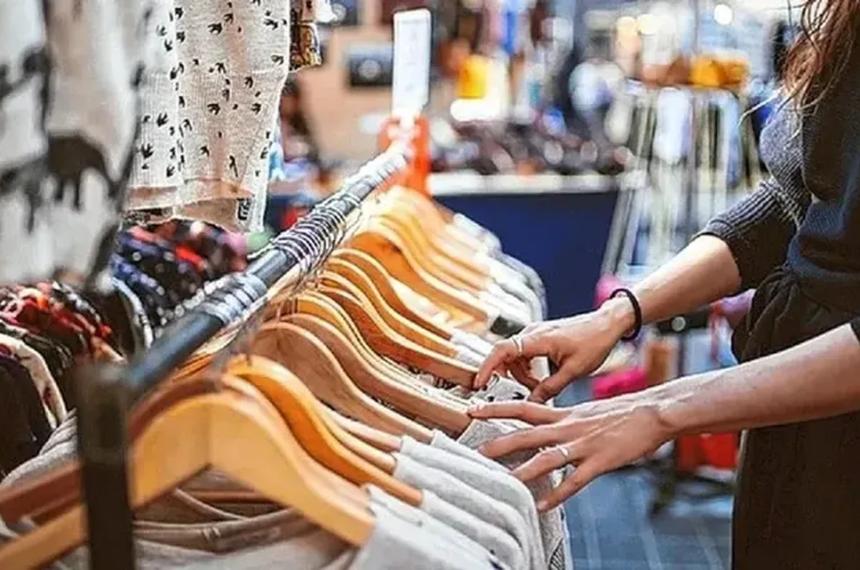 Aunque tuvieron una caída interanual las ventas de mayo subieron un 12-en-porciento- en relación a abril