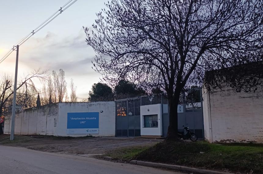 Los vecinos escucharon sonidos de disparos y vieron humo en la Alcaldía- era un simulacro por una capacitación policial