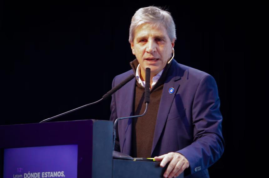 Luis Caputo ministro de Economía