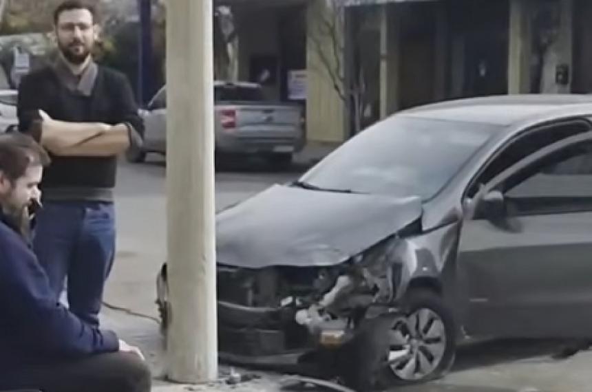 El Gol sufrió daños del lado del conductor