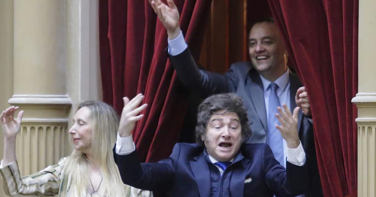 El funcionario sumó varios activos omitidos en las carpetas anteriores