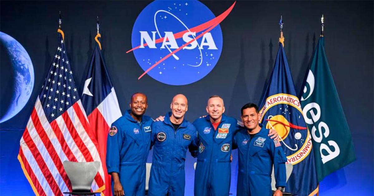 Artemis III en el centro de la poleacutemica- la NASA responde a las criacuteticas por una tripulacioacuten sin mujeres