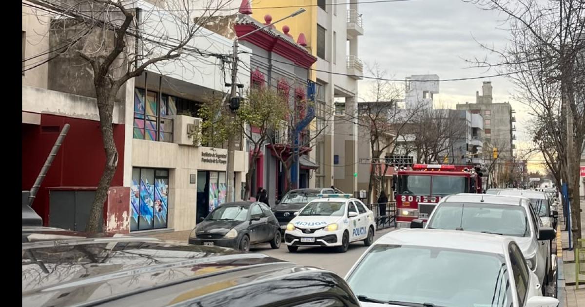 Tras varios minutos de trabajo la situación quedó normalizada y el tr�nsito fue restablecido