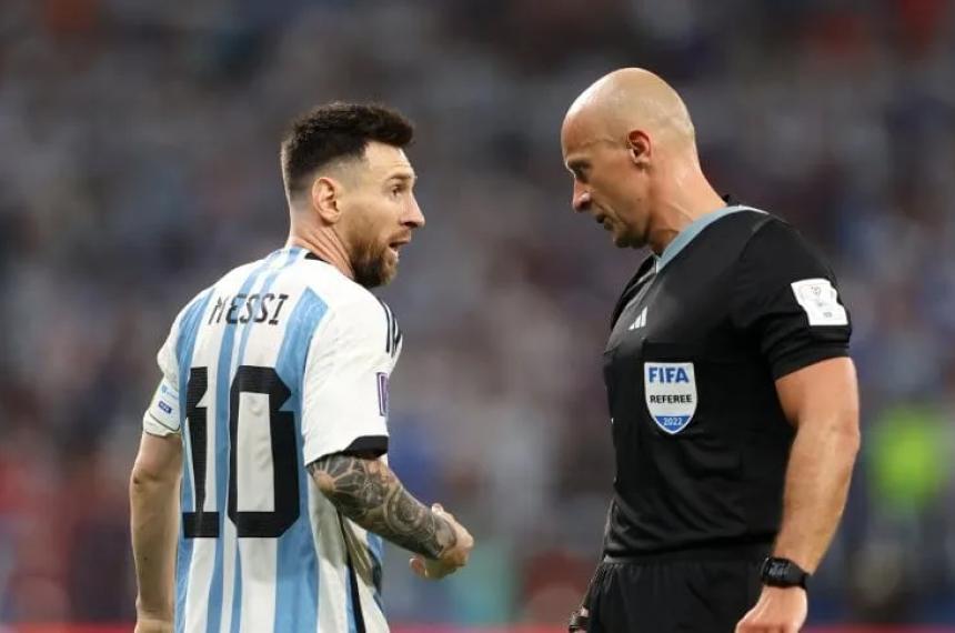  Marciniak dirigió la final del mundo entre Argentina y Francia