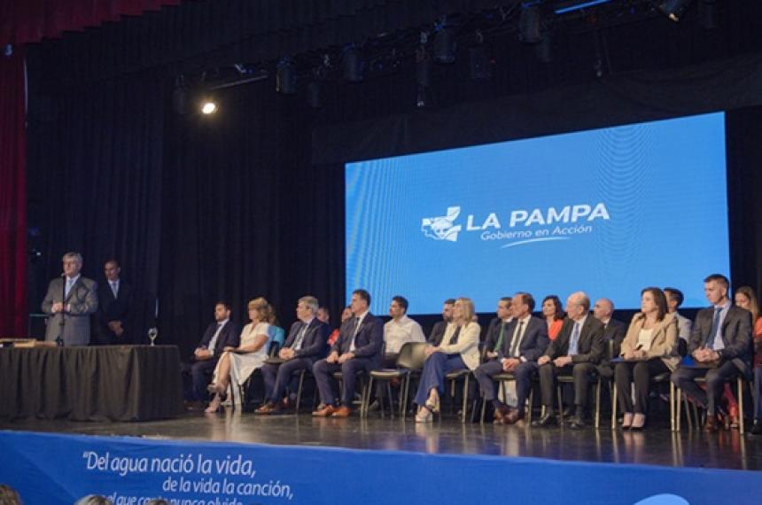 El gabinete salió a cuestionar a Sosa
