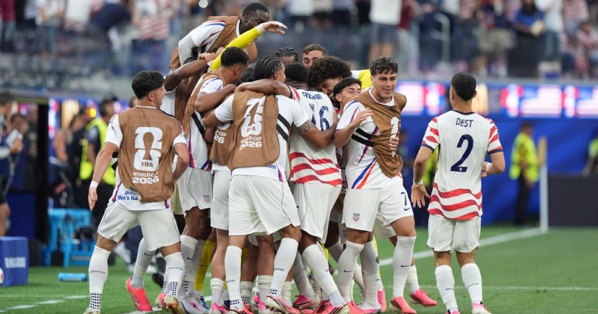El equipo norteamericano domina el juego con claridad