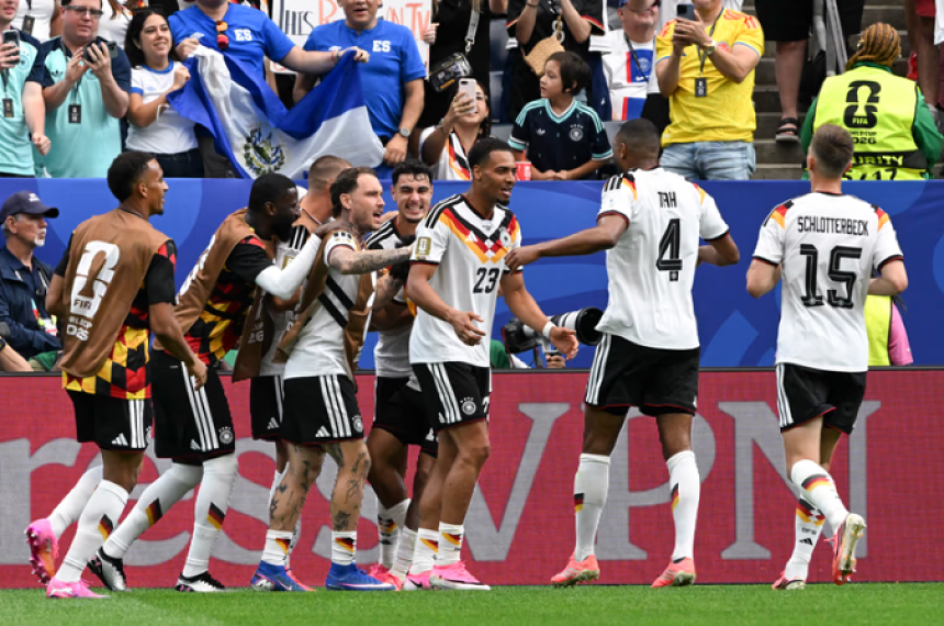 Buen debut de Alemania en el Mundial