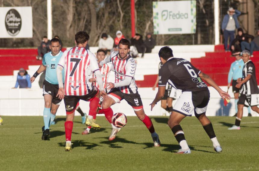 Costa le ganó a Cipolletti y logró un resultado muy importante para acomodarse en el Federal A
