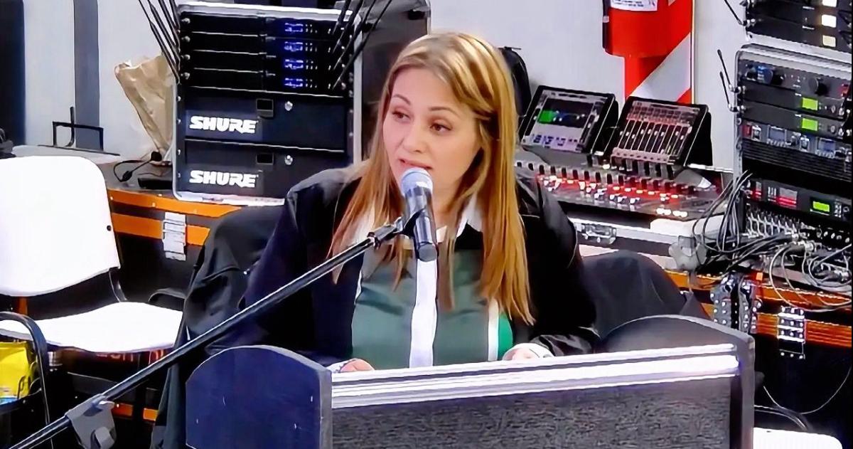 Diputada Gisela Cuadrado durante su exposición en 25 de Mayo