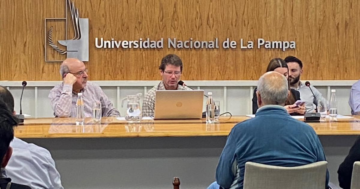 Bruno Nocelli expuso en representación de la institución deportiva y del fideicomiso familiar