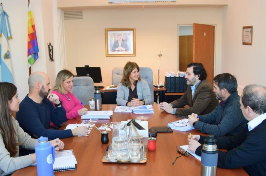 El encuentro de las autoridades de la UNLPam y de Educación