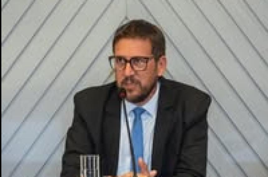 El diputado Hern�n Pérez Araujo impulsó el proyecto para que Quetrequén tenga estatus de Municpalidad